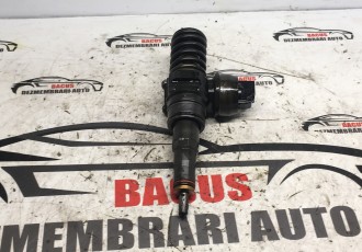 Injector Volkswagen Passat B6 2.0 2006, 0414720312 / 038130073BQ 	