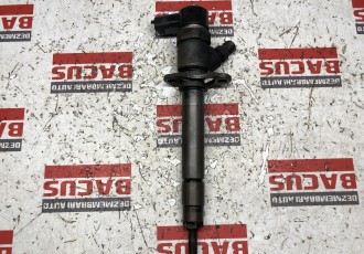 Injector Volvo XC90 / S80 2.4 Diesel 2000 - 2006 Cod : 0445110078