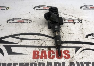 Injector VW 2.0 tdi cod 03G130073 G 	