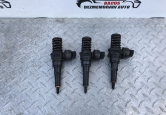 Injector VW Golf 5 Plus / Passat / Audi / Skoda / Seat 1.9 TDI  Cod : 038130073AG 