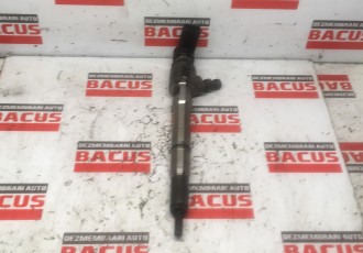 INJECTOR VW GOLF 6 1.6 TDI COD 03L130277B