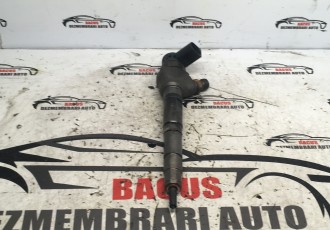 Injector VW Passat B7 / Golf 6 2.0 TDI Motor CFF Cod 03L130277J / 0445110369