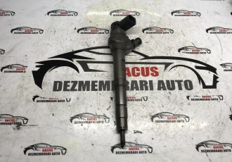 Injector VW Passat B7 / Golf 6 2.0 TDI Motor CFF Cod 03L130277J / 0445110369