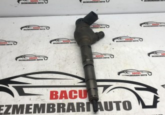 Injector VW Passat B7 / Skoda Octavia 2 - 2.0 TDI Cod 03L130277J / 0445110369