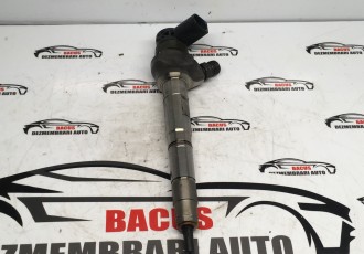 Injector Vw Passat B8 / Skoda Octavia 3 1.6 TDI Cod 04L130277AD - 0445110473