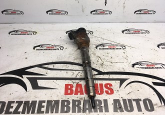 Injector Vw Passat B8 Tiguan Skoda Octavia 3 1.6 TDI euro 6 cod 04L130277AD / 0445110473