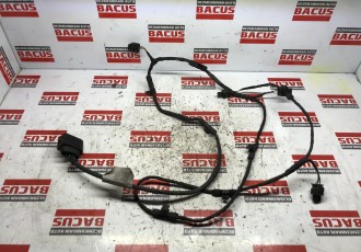 Instalatie Senzori Parcare Fata Volkswagen Golf 6 1.4  Cod : 5K0971095E 