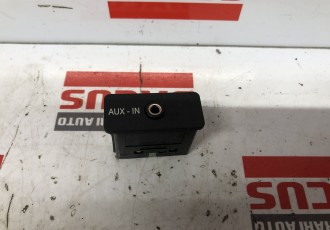 Intrare Aux-In Bmw X1 E84 Cod 84109241330