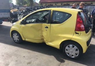Jante Peugeot 107 Hatchback 3 usi 1.0 benzina An Fabricatie 2007 104.000km