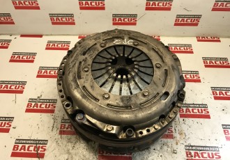 Kit Ambreaj+Volanta Audi A4 B8 An 2011 2.0 TDI Motor CJC