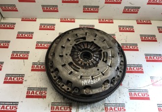 Kit Ambreiaj Cu Volanta Bmw E90 / E91 / E92 2.0 D N47D20A Cod 124058910