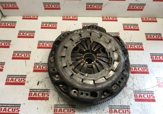 Kit Ambreiaj Volanta Mercedes A Class W176 / B Class W246 1.5 CDI Cod A0262501001