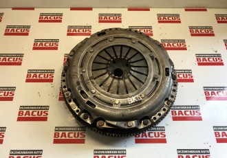 Kit Ambreiaj VW Passat B6 / Audi / Skoda / Seat  2.0 TDI BKD COD 3082000396