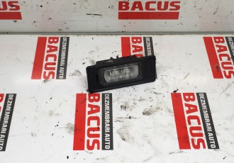 Lampa numar Audi Q5 cod: 4g0943021