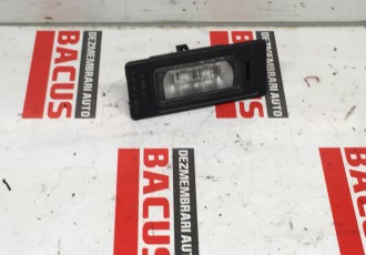Lampa numar Audi Q5 cod: 4g0943021