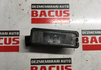 Lampa numar Volkswagen Golf 6 cod: 1k8943021