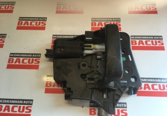 Maner usa Peugeot 1007 cod: 96801418