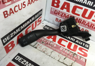 Maneta semnalizare Audi A3 8P cod: 8P0953513A