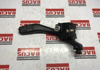 Maneta Semnalizare Cu Tempomat VW Golf 5 Vw Jetta Skoda Octavia 2 Seat Altea Cod 1K0953513A