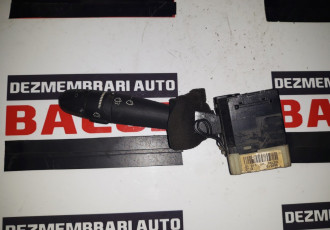 maneta semnalizare penrtru renault laguna cod:36951a