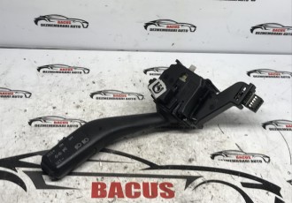 Maneta semnalizare VW Golf 5 cod: 1k0953513a