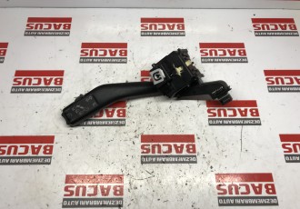 Maneta Semnalizare VW Golf 6 Cod: 1K0953513G