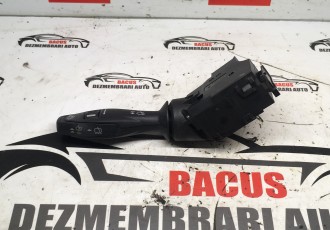 Maneta stergator Ford Fiesta 6 cod: 8A6T-17A553-AC
