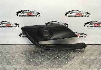 Mazda 3 III Grilă/ornament proiector ceață față B63C50C21
