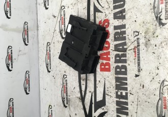 Modul confort Cod: 6411 160466-10 / 9484094-01 BMW Seria 5 G30 [2016 - 2020] Touring wagon