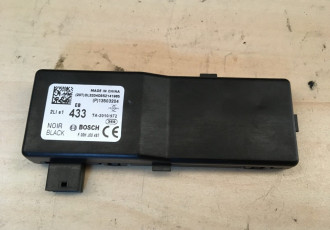 Modul inchidere central Opel Corsa E 13503204