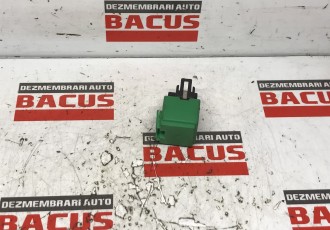 MODUL RELEU kia Sorento 2010 - 2015 cod- 952352J200 