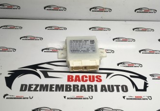 Modul senzori parcare Mercedes Clasa C (C204) Facelift AMG [Fabr 2011-2015] A2049004106