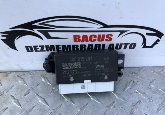 Modul Senzori Parcare Volkswagen VW Passat B8 Cod 5Q0919294L