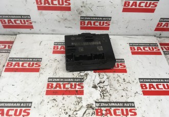 Modul usa dreapta spate Audi A4 B8 cod: 8t0959795n