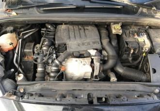 Motor fara accesorii Peugeot 308 1.6 HDI cod motor: DV6TED4