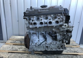 Motor Peugeot KFT