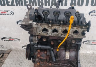 MOTOR RENAULT CLIO 4 1.2B - COD MOTOR D4F 740 - C.V.M 5 TREPTE - AN 2013