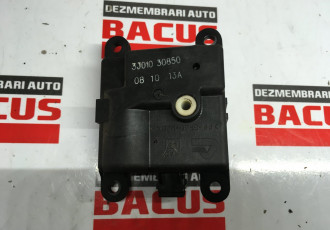 Motoras aeroterma bord Nissan cod: 3j010 30850