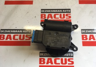 Motoras clima Audi A4 B7 cod: 0132801310