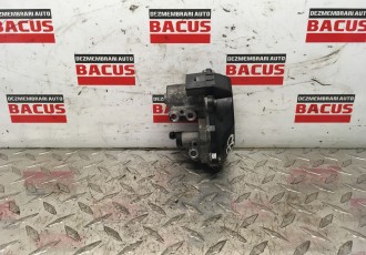Motoras galerie admisie Audi A4 B8 cod: 03l129086