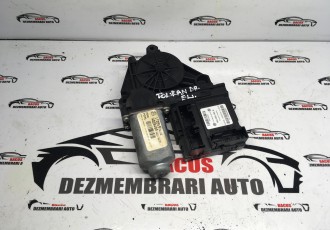 Motoras geam macara fata dreapta VW touran cod 1K0959792G