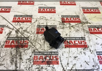 Motoras grila aeroterma bord cu codul AV6N-19E616-AA