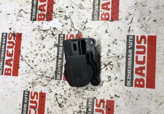 Motoras grila aeroterma bord cu codul AV6N-19E616-AA Ford