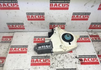 Motoras macara geam stanga fata 966935-100 Audi A4 B8/8K [2007 - 2011]