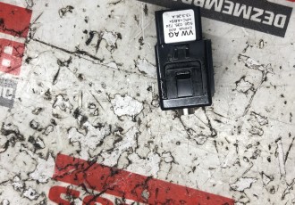 Mufa usb si aux vw  cod 5q0035724