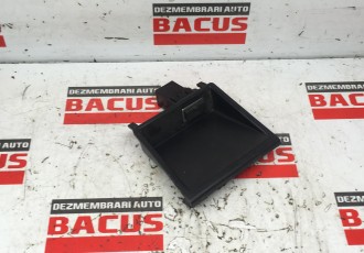 Mufa usb VOLVO V40 (525) [ 2013 - 2015 ]cod- 31306768