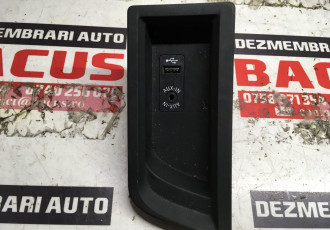 Mufa USB/AUX BMW F20 cod: 9207358