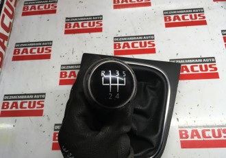 Nuca cu manson Volkswagen Golf 6 cod: 1k0711113cd