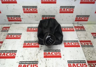 Nuca schimbator cu manson 5 viteze Ford Focus 3