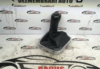 Nuca/manson schimbator de viteze VOLKSWAGEN POLO 6R, 6C 2009 - > 6r0711113m